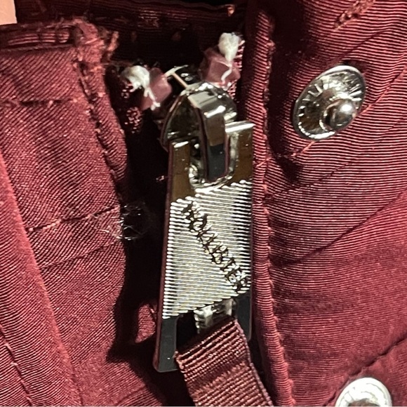 Hollister Cozy Faux Fur Lined Burgundy Mid-weight Jacket Size Extra Small - Picture 14 of 16